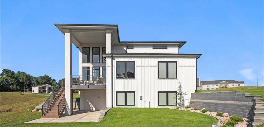 2707 NW 84th Terrace, Kansas City, MO 64154