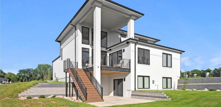 2707 NW 84th Terrace, Kansas City, MO 64154