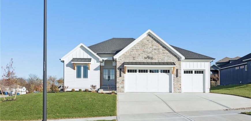 1836 Green Meadow Drive, Liberty, MO 64068