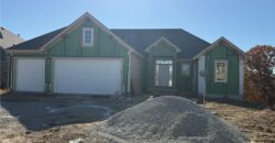 13715 NW 70th Street, Parkville, MO 64152