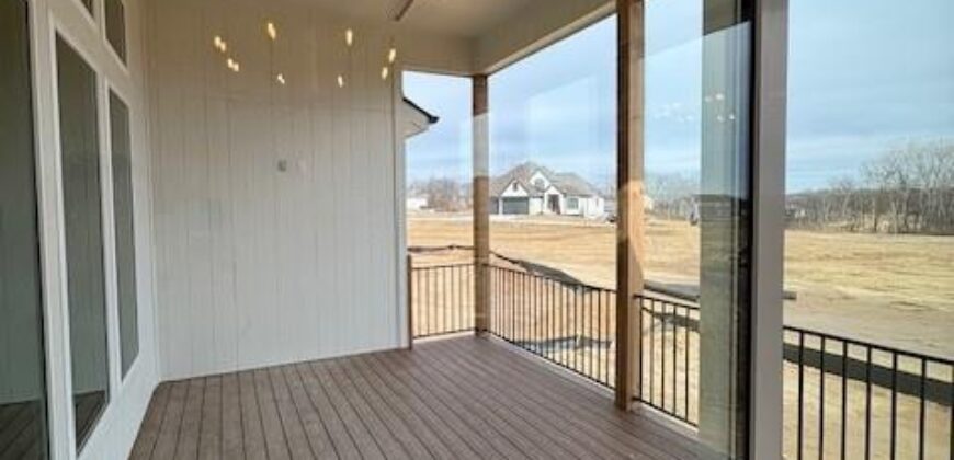 4733 NW Sienna Ridge, Riverside, MO 64150