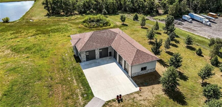 10807 NW Tiffany Springs Road, Kansas City, MO 64153