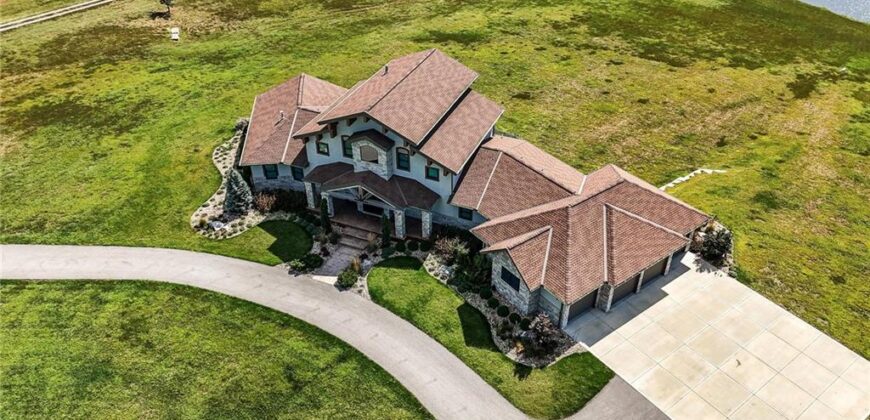 10807 NW Tiffany Springs Road, Kansas City, MO 64153