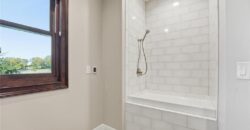 10807 NW Tiffany Springs Road, Kansas City, MO 64153