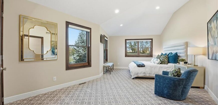 10807 NW Tiffany Springs Road, Kansas City, MO 64153