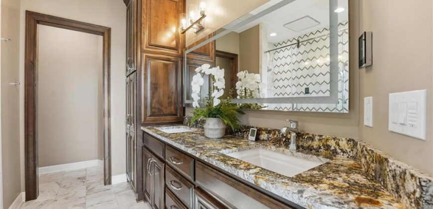 10807 NW Tiffany Springs Road, Kansas City, MO 64153