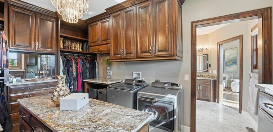 10807 NW Tiffany Springs Road, Kansas City, MO 64153