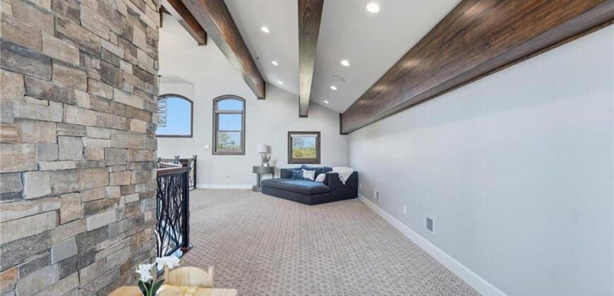 10807 NW Tiffany Springs Road, Kansas City, MO 64153