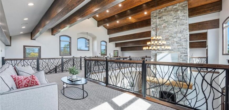 10807 NW Tiffany Springs Road, Kansas City, MO 64153