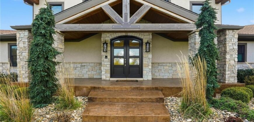 10807 NW Tiffany Springs Road, Kansas City, MO 64153