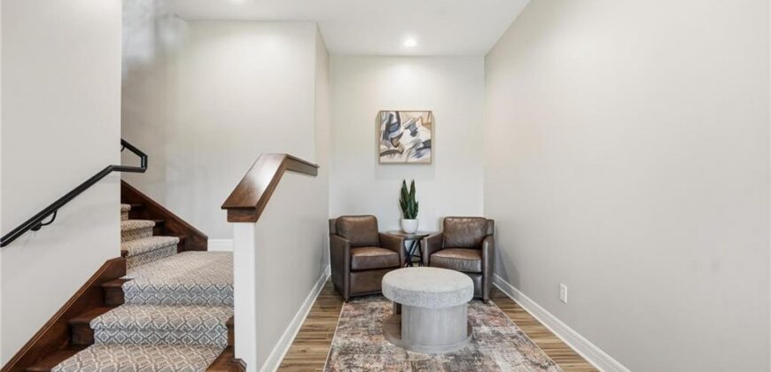 10807 NW Tiffany Springs Road, Kansas City, MO 64153