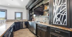 10807 NW Tiffany Springs Road, Kansas City, MO 64153