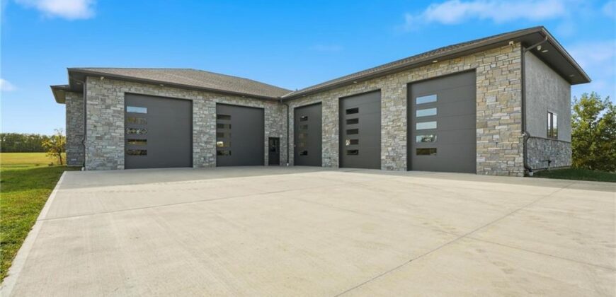 10807 NW Tiffany Springs Road, Kansas City, MO 64153