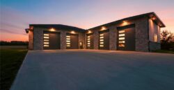 10807 NW Tiffany Springs Road, Kansas City, MO 64153