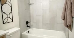 5888 NW Black Oak Court, Parkville, MO 64152