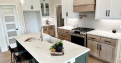 5888 NW Black Oak Court, Parkville, MO 64152