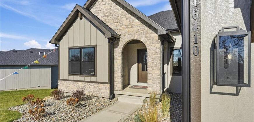 16410 NW 123 Street, Platte City, MO 64079
