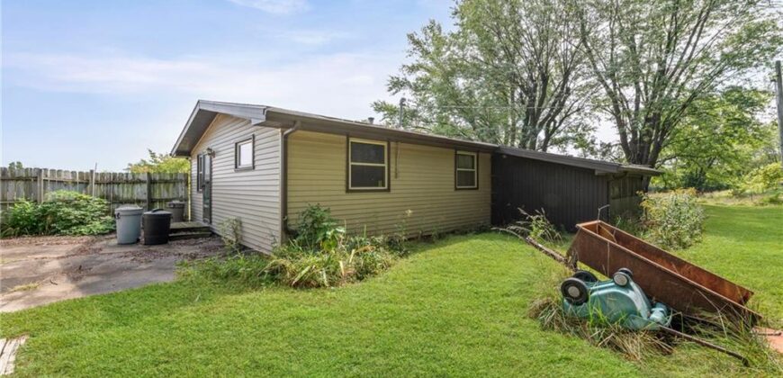 13216 Vines Road, Kearney, MO 64060