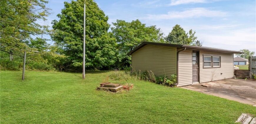 13216 Vines Road, Kearney, MO 64060