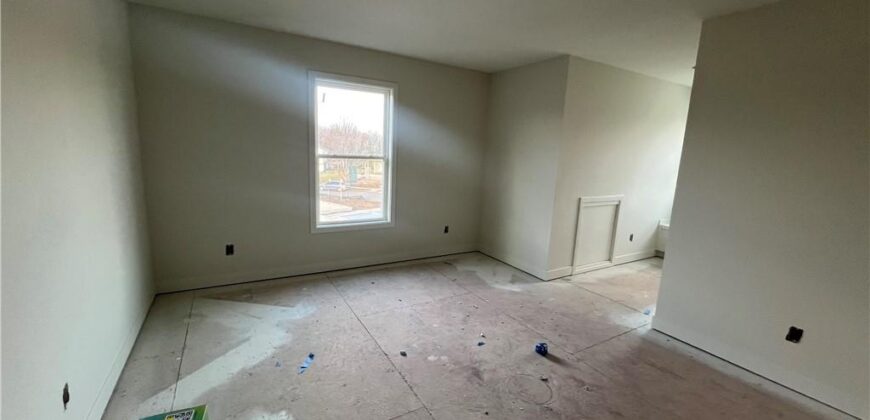 2021 Riverstone Drive, Excelsior Springs, MO 64024