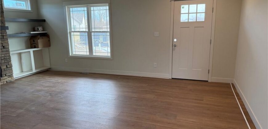 2021 Riverstone Drive, Excelsior Springs, MO 64024
