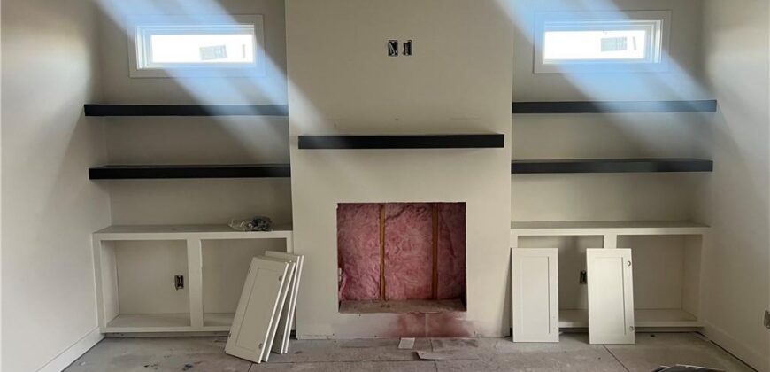2021 Riverstone Drive, Excelsior Springs, MO 64024