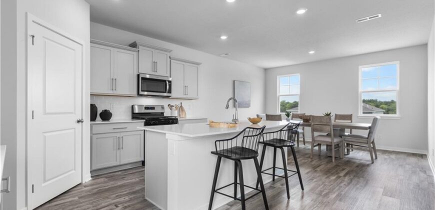 5004 NW 141st Street, Platte City, MO 64079