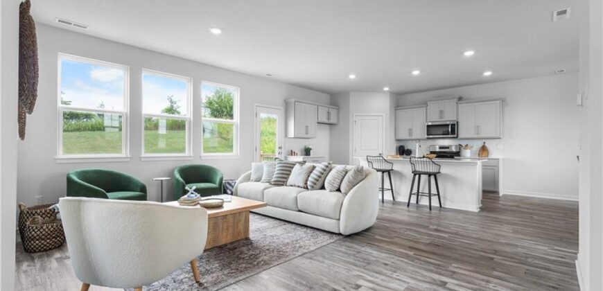 5004 NW 141st Street, Platte City, MO 64079