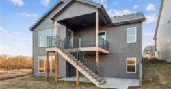 2152 Black Walnut Drive, Liberty, MO 64068