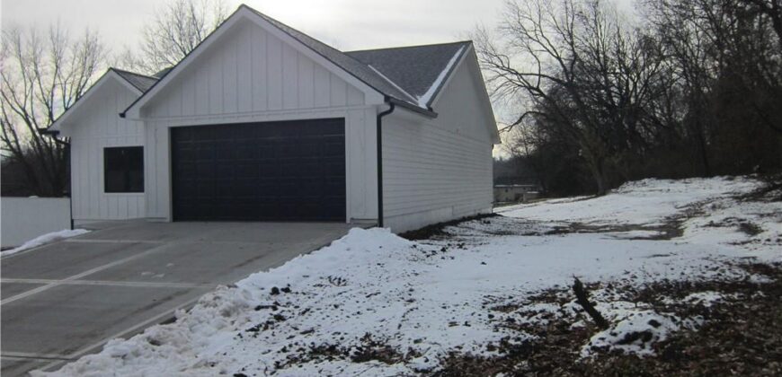1219 Paton Street, Excelsior Springs, MO 64024