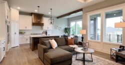 4935 NW Martin Street, Riverside, MO 64150