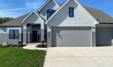 2331 NW Palisades Drive, Riverside, MO 64150