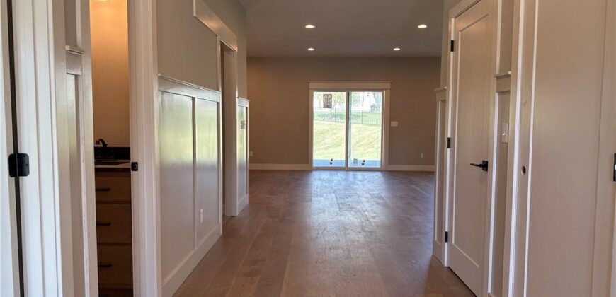18130 NW 127th Street, Platte City, MO 64079