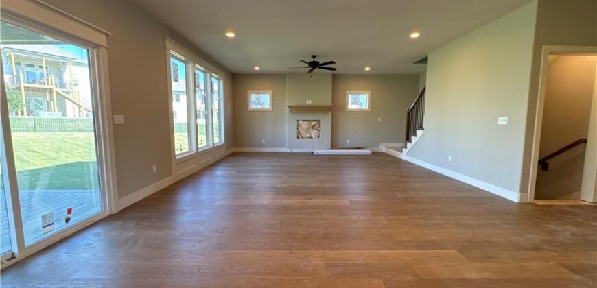 18130 NW 127th Street, Platte City, MO 64079