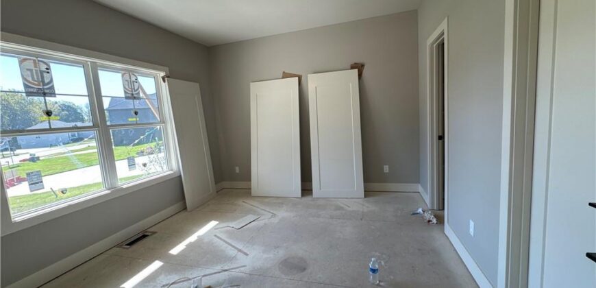 18130 NW 127th Street, Platte City, MO 64079