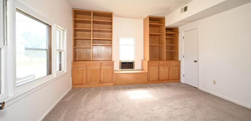 501 N Platte Avenue, Edgerton, MO 64444