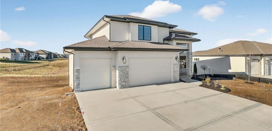 7616 N Booth Avenue, Kansas City, MO 64158