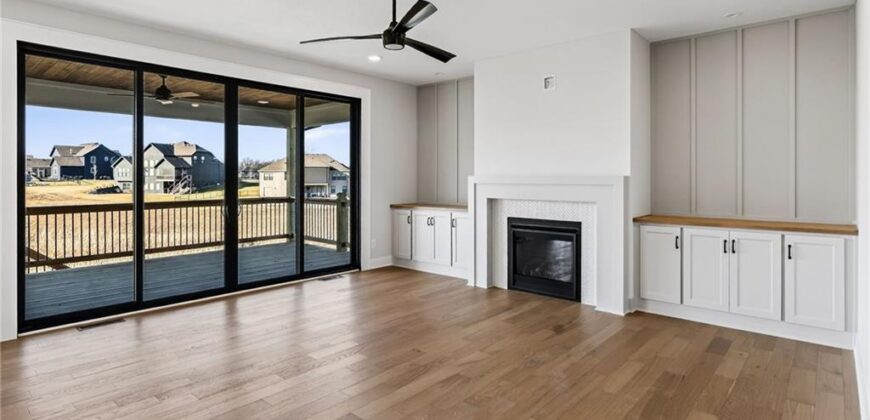 7616 N Booth Avenue, Kansas City, MO 64158