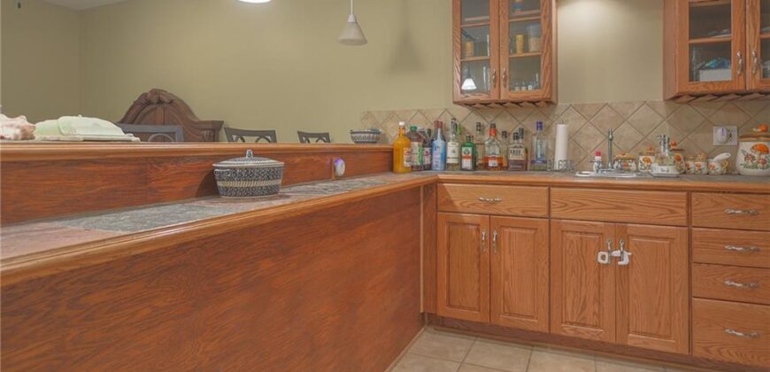 9001 N MANNING Avenue, Kansas City, MO 64157