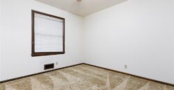 483 NE Meadowbrook Road, Kansas City, MO 64119