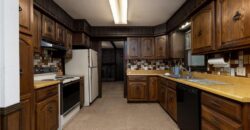 483 NE Meadowbrook Road, Kansas City, MO 64119