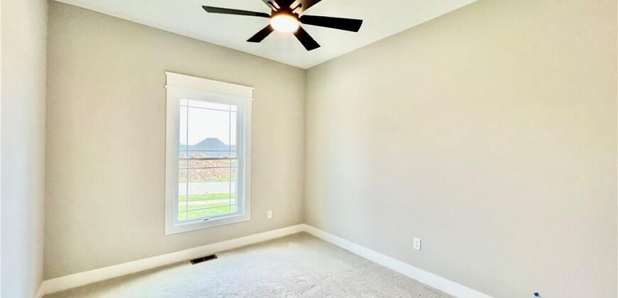 1909 Longview Drive, Liberty, MO 64068