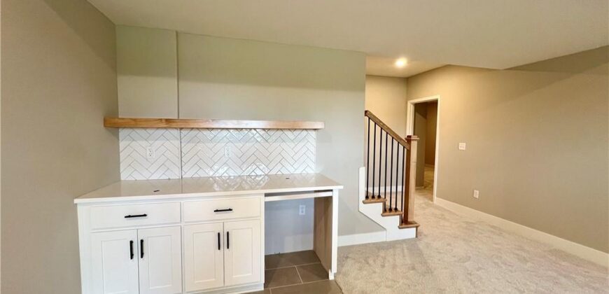 1909 Longview Drive, Liberty, MO 64068