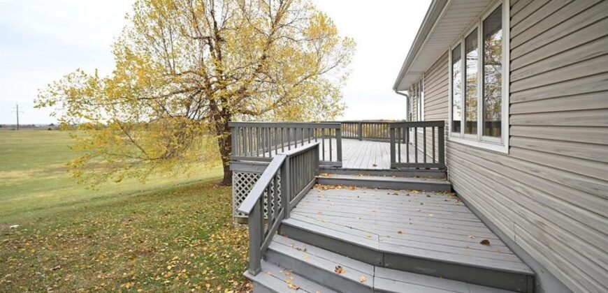 22745 S king Road, Weston, MO 64098