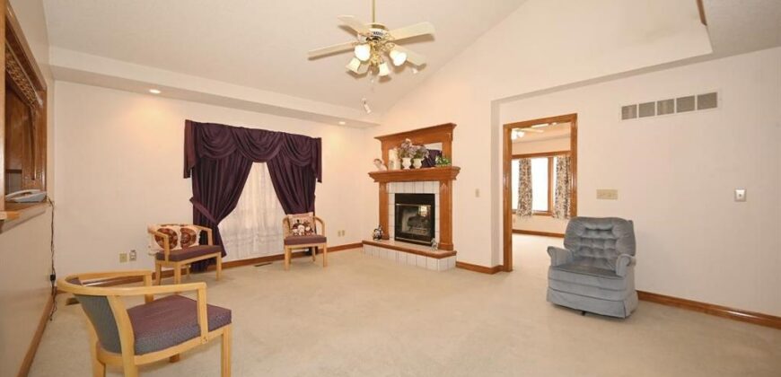 22745 S king Road, Weston, MO 64098