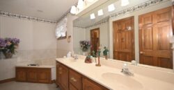 22745 S king Road, Weston, MO 64098