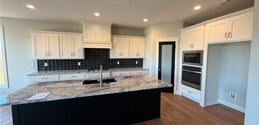 11413 Rye Drive, Kearney, MO 64068