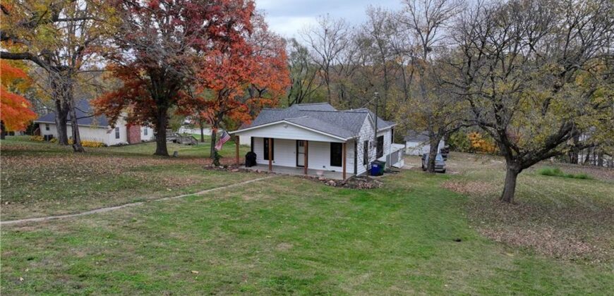1117 1st Street, Platte City, MO 64079