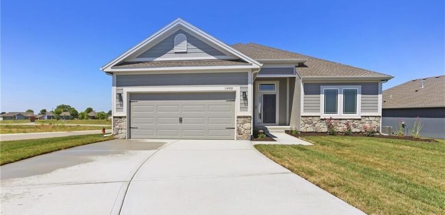 11436 N Auburndale Circle, Kansas City, MO 64157