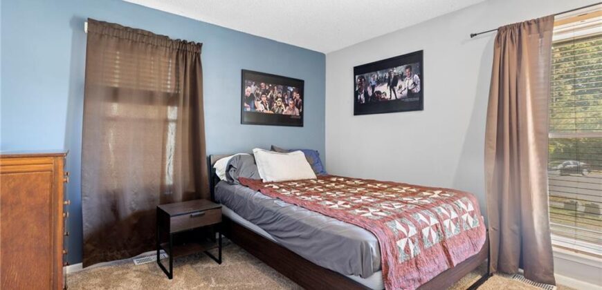 5826 N Delta Avenue, Kansas City, MO 64151